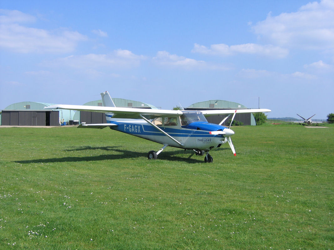 Cessna-172.jpg