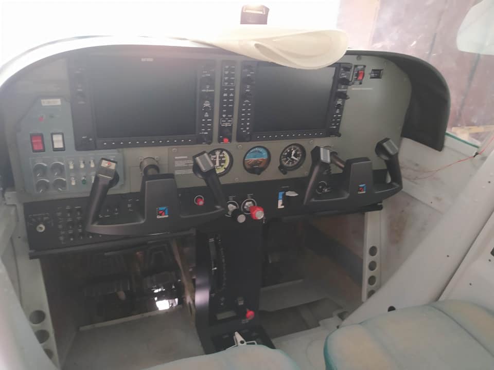 http://www.pilote-virtuel.com/img/members/7893/cockpit-3.jpg